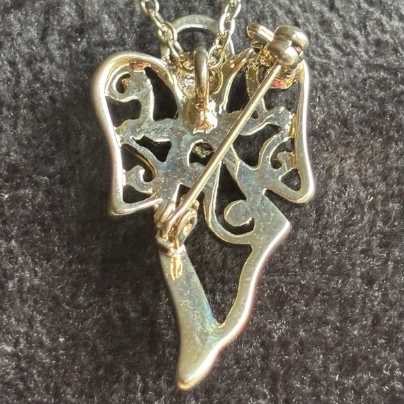 🌸NIB Melanie Jewelry Guardian Angel Necklace - Picture 4 of 5